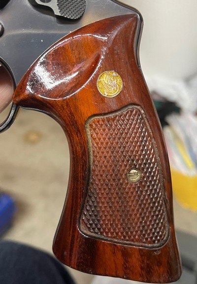 Smith and Wesson 29-2 (4 in, blue) - Image 6 of 6