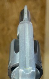 Smith and Wesson 632 (32 mag, orig box) - 4 of 9
