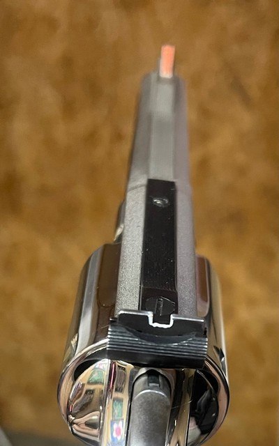 Smith and Wesson 19-5 - Image 4 of 5