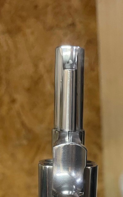 Smith and Wesson 66-2 (2 1/2 in) - Image 3 of 6