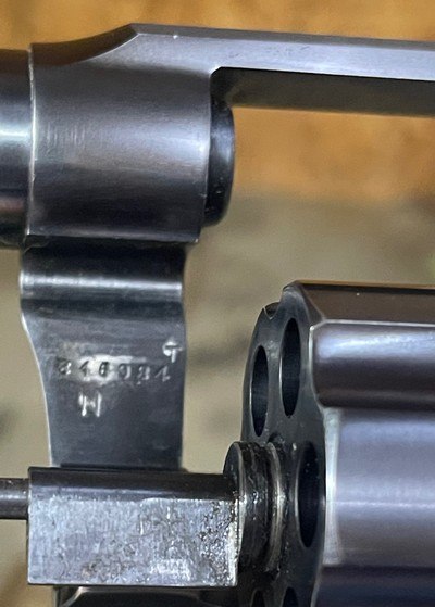 Colt New Service Shooting Master (38 spl) - Image 5 of 8