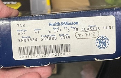 Smith and Wesson 657-2 (6 inch ventilated rib, original box) - Image 8 of 9