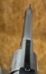 Smith and Wesson 657-2 (6 inch ventilated rib, original box) - Image 4 of 9