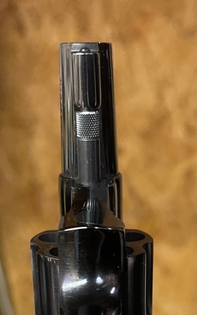 Smith and Wesson 38 (diamond grip, box) - Image 3 of 7
