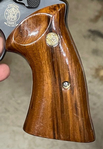 Smith and Wesson 25-7 (matte blue, unfluted, 45 colt) - Image 6 of 8