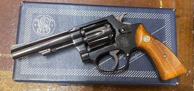 Smith and Wesson 31-1 (4 in, blue) - Image 1 of 5