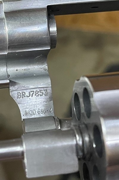 Smith and Wesson 686-4 (2 1/2) - Image 5 of 5