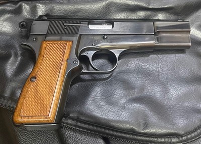 Browning Hi-Power (t series, pouch) - Image 2 of 9