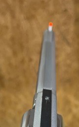 Smith and Wesson 66-1 (6 inch, p and r) - Image 5 of 8