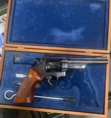 Smith and Wesson 27-2 (6 in, blue, box) - Image 2 of 9