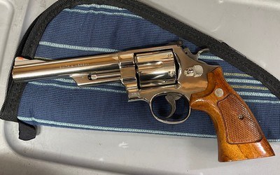 Smith and Wesson 29-3 (6 in, nickel) - Image 1 of 6