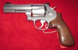 Smith & Wesson Model 625-8 Jerry Miculek - 1 of 11