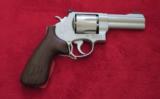 Smith & Wesson Model 625-8 Jerry Miculek - 2 of 11