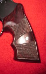 Colt Phyton 2 1/2 inch bbl
Like New! - 6 of 10