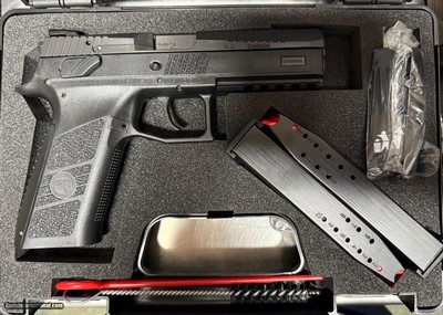 CZ P-09 – 9mm (low capacity), SKU: 01620, 9mm Luger, Magazine Capacity: 10+1, Magazine Type: Double Stack, Frame: Black Polymer, Grips: Stippled