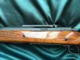 Winchester model 70257 Weatherby Custom - 6 of 15