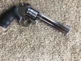 Smith And Wesson 617-6
22cal - 3 of 11