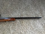 Weatherby Mark V
Varmintmaster 22-250 - 7 of 15