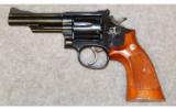 Smith & Wesson ~ 19-5 ~ .357 Mag/ .38 Special - 2 of 2