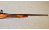 Weatherby ~ Mark V ~ .240 WBY. Mag - 4 of 9