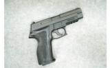 Sig Sauer ~ P226 ~ .40S&W - 1 of 2