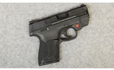 Smith & Wesson ~ M & P ~ Shield ~ 9. - 1 of 2