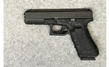 Glock ~ 22 Gen 4 ~ .40 S & W. - 2 of 2