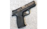 Smith & Wesson ~ M&P9 ~ 9 mm Luger. - 1 of 2