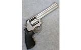 Smith & Wesson ~ Model 686-5 ~ .357 Magnum. - 1 of 3