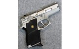 Smith & Wesson ~ Model 669 ~ 9 mm Luger. - 1 of 2