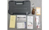 Smith & Wesson ~ 627-5 Performance Center ~ .357 Magnum. - 3 of 3