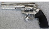 Colt ~ Anaconda ~ .44 Remington Magnum. - 2 of 6