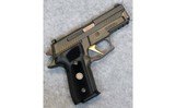 SIG Sauer ~ P229 ~ 9 mm Luger. - 1 of 2