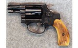 Smith & Wesson ~ 36 ~ .38 Special. - 2 of 2
