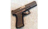Glock ~ 17 Gen 1 ~ 9 mm Luger. - 1 of 2