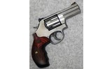 Smith & Wesson ~ 686-6 ~ .357 Magnum. - 1 of 2