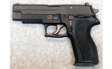 SIG Sauer ~ P226 ~ 9 mm Luger. - 2 of 2