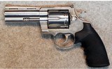Colt ~ Anaconda ~ .44 Magnum. - 2 of 2