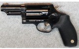 Taurus ~ Ultra-Lite Judge ~ .45 Colt / .410 Bore. - 2 of 2