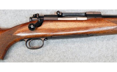 Winchester ~ Model 70 ~ .338 Winchester Magnum. - Image 3 of 10