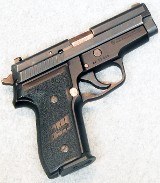 SIG Sauer ~ P229 ~ .40 S&W. - 1 of 2