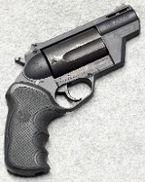 Taurus ~ The Judge Public Defender ~ .45 Long Colt / .410 Bore.