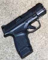 Springfield Armory USA ~ Hellcat ~ 9 mm Luger.