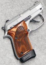 Beretta ~ 30X Tomcat Inox ~ .32 Auto. - 1 of 2