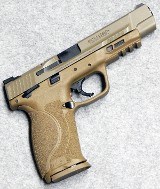 Smith & Wesson ~ M&P9 2.0 ~ 9 mm Luger. - 1 of 2