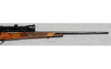 Weatherby ~ Mark V Lazermark ~ .300 Weatherby Magnum. - 4 of 10