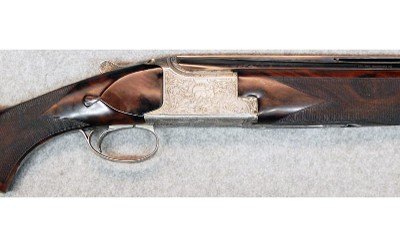 Browning ~ B25 ~ 12 Gauge. - Image 3 of 10