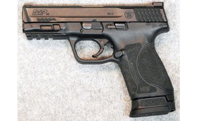 Smith & Wesson ~ M&P40 Compact 2.0 ~ .40 S&W. - Image 2 of 2
