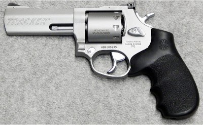 Taurus ~ 992 Tracker ~ .22 WMR. - Image 2 of 2