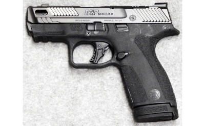 Smith & Wesson ~ M&P9 Shield X ~ 9 mm Luger. - Image 2 of 2